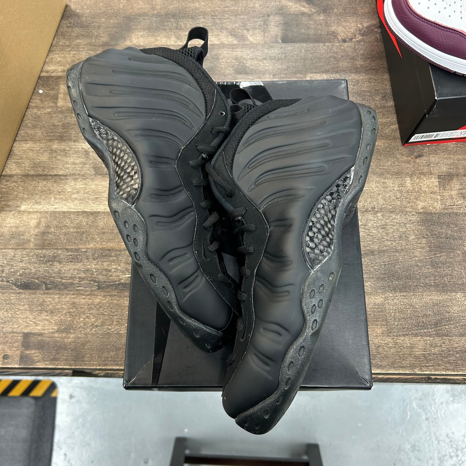 Anthracite Nike Foamposite One (2020) (USED)