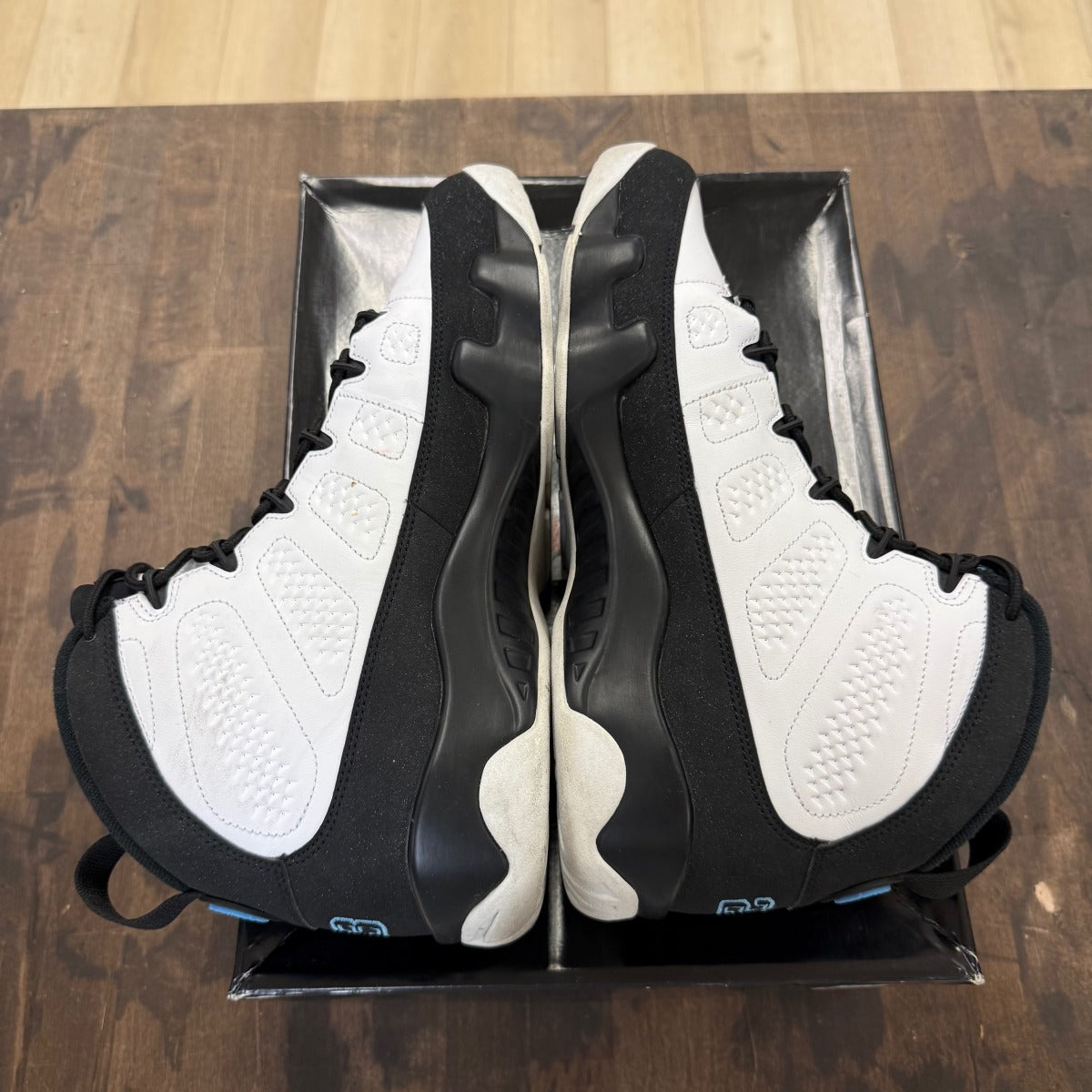Jordan 9 Retro University Blue - Image 4