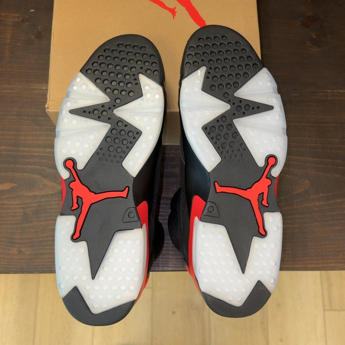 Jordan 6 Retro Infrared Salesman - Image 9