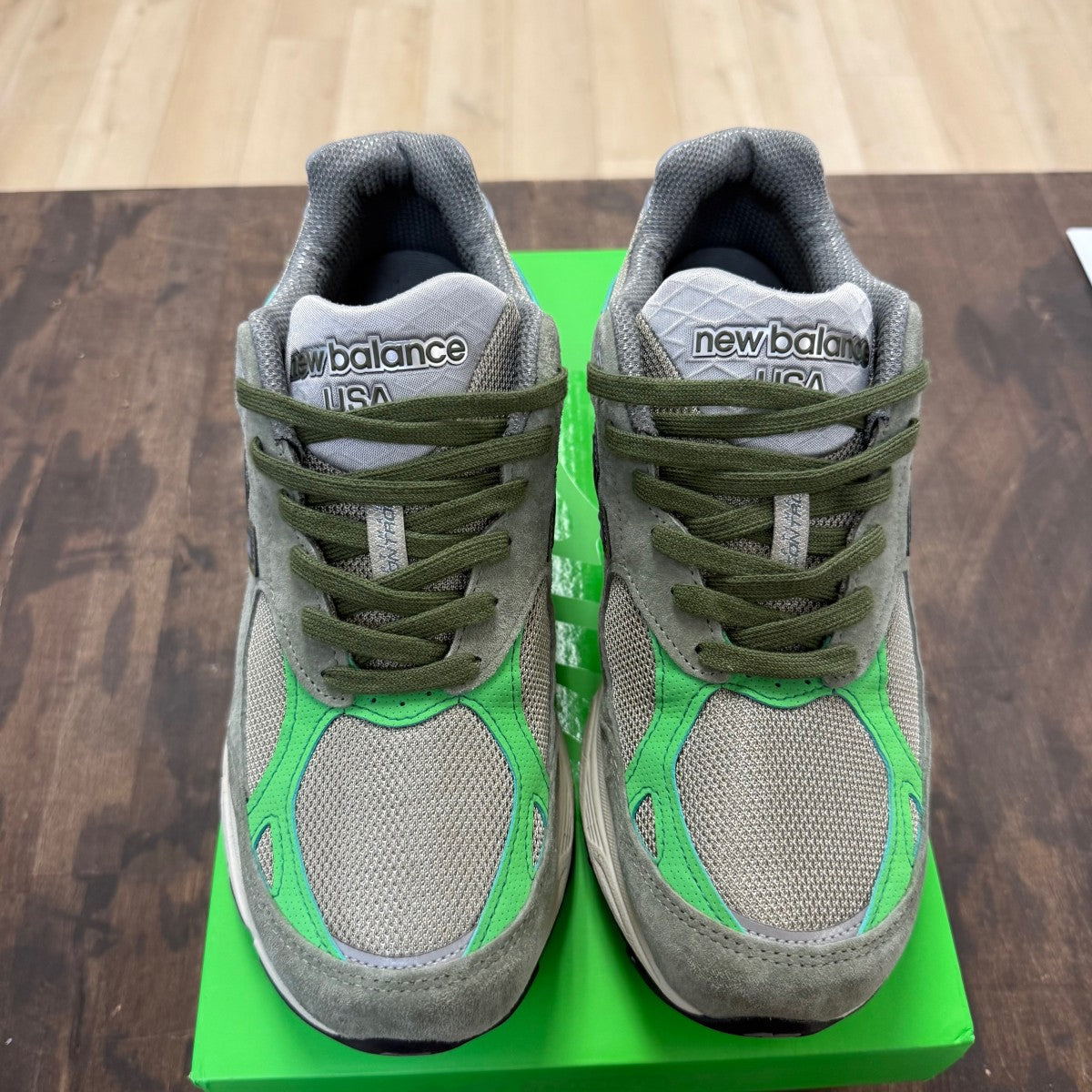 New Balance 990v3 MiUSA Patta Keep Your Family Close - Image 2