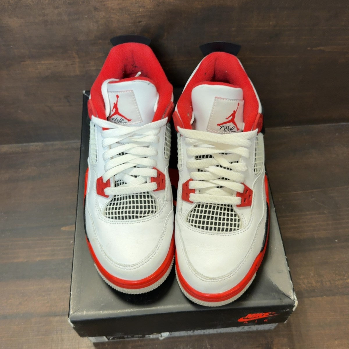 Jordan 4 Retro Fire Red (2020) (GS) - Image 3