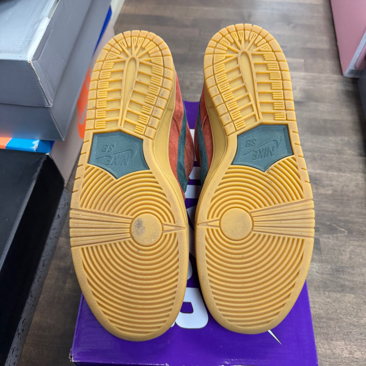 Nike SB Dunk Low Burnt Sunrise Size 11 (Pre-Owned) - Image 4