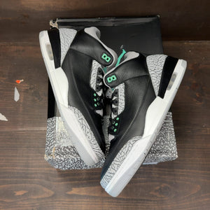 Jordan 3 Retro Green Glow Size 13 (Pre-Owned) - back