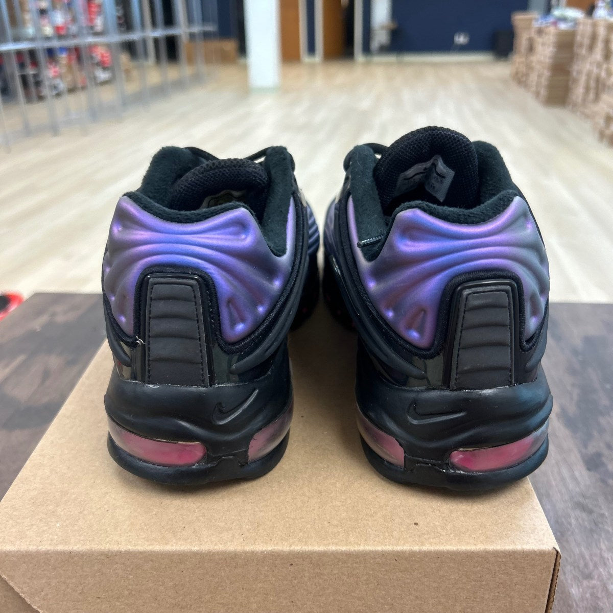 Nike Air Max Deluxe Throwback Future Size 11.5 (Pre-Owned) - Image 4