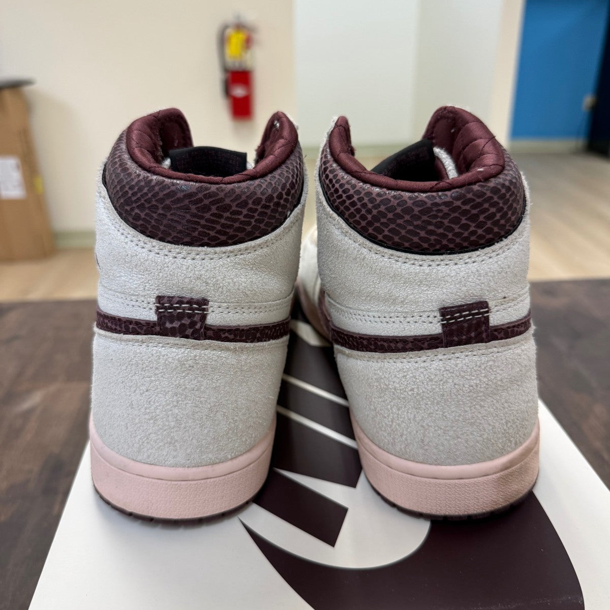 Jordan 1 Retro High OG A Ma Maniére - Image 3