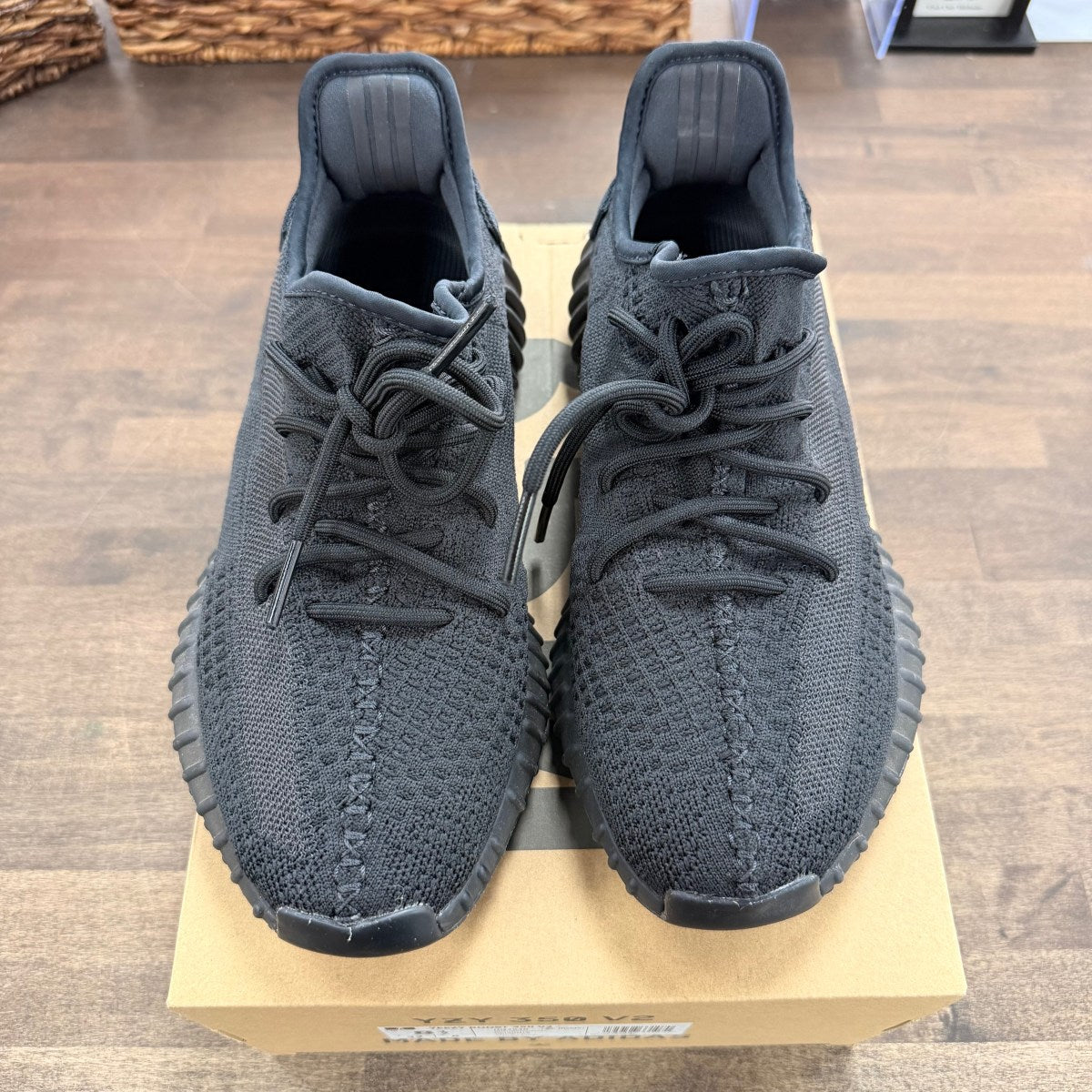 adidas Yeezy Boost 350 V2 Onyx - Image 2