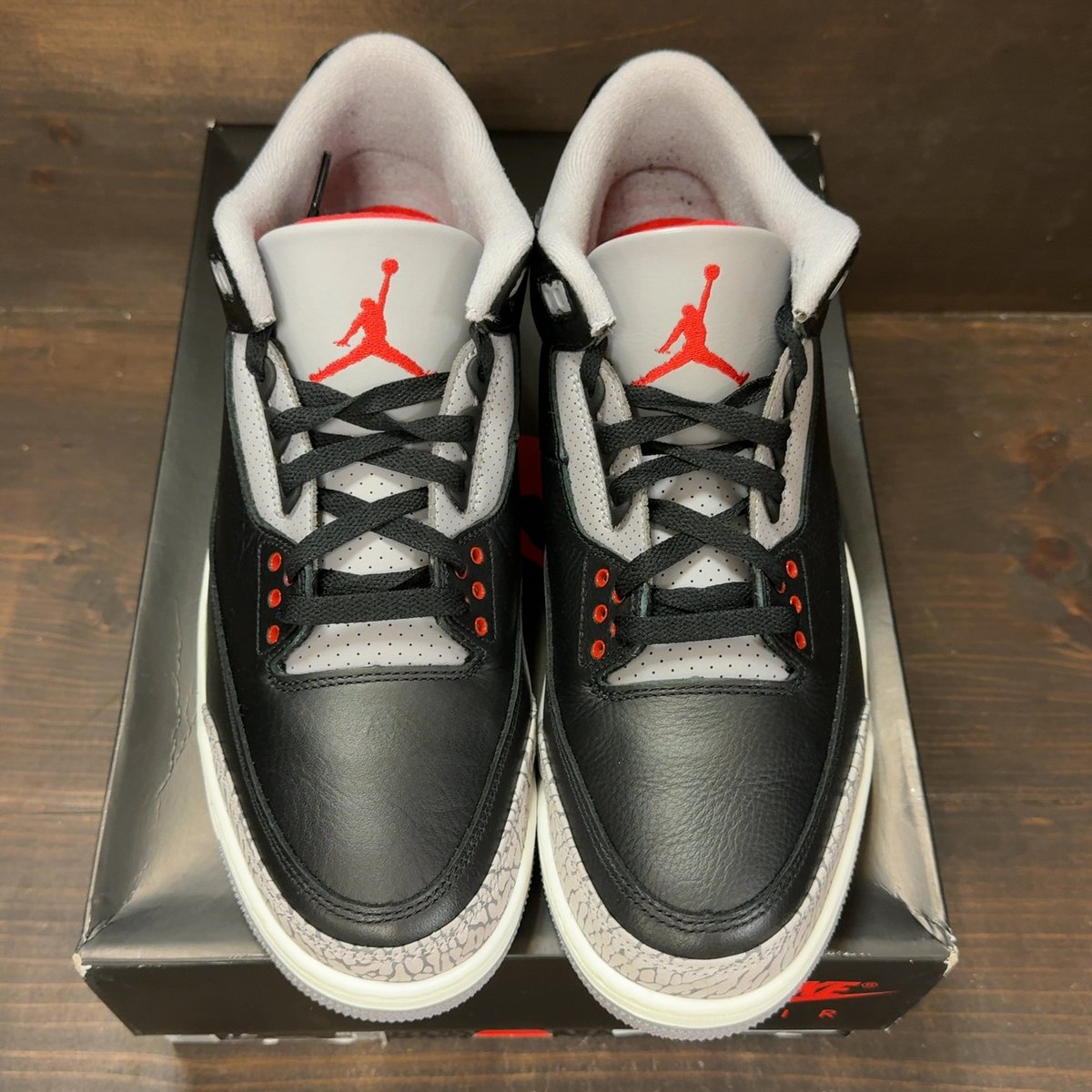 Jordan 3 Retro OG Black Cement (2024) Size 12.5 (Pre-Owned) - tag