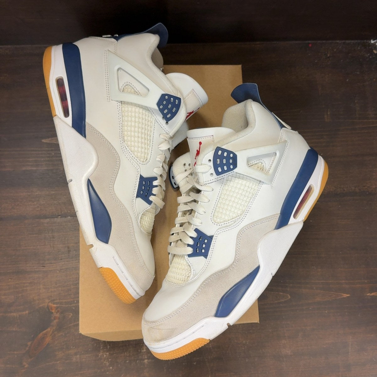 Jordan 4 Retro SB Navy Size 13 (Pre-Owned) - Image 2
