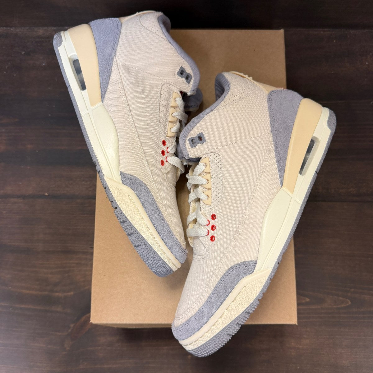 Jordan 3 Retro Muslin Size 8 (Pre-Owned) - Image 2