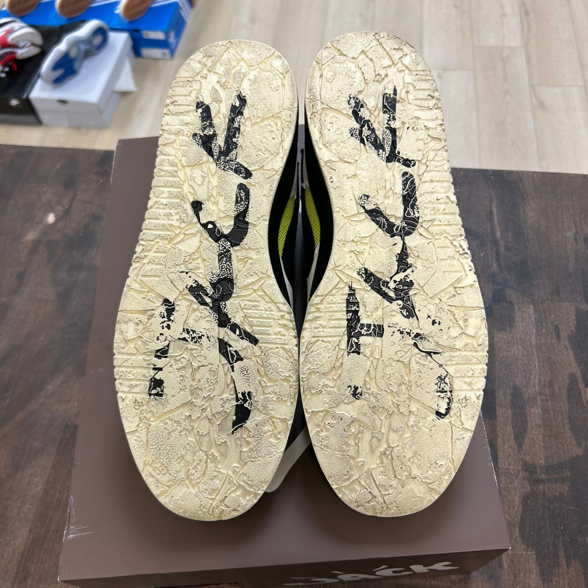 Jordan Jumpman Jack TR Travis Scott Bright Cactus - Image 5