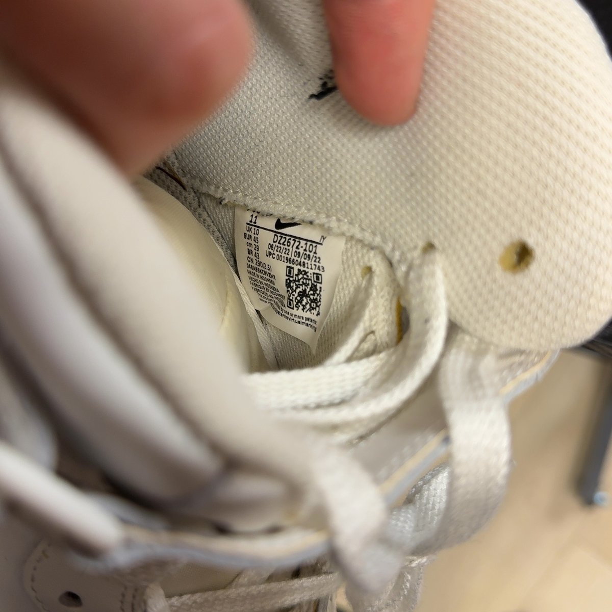 Nike Air Force 1 Mid '07 Color of the Month Summit White Size 11 (Pre-Owned) - front