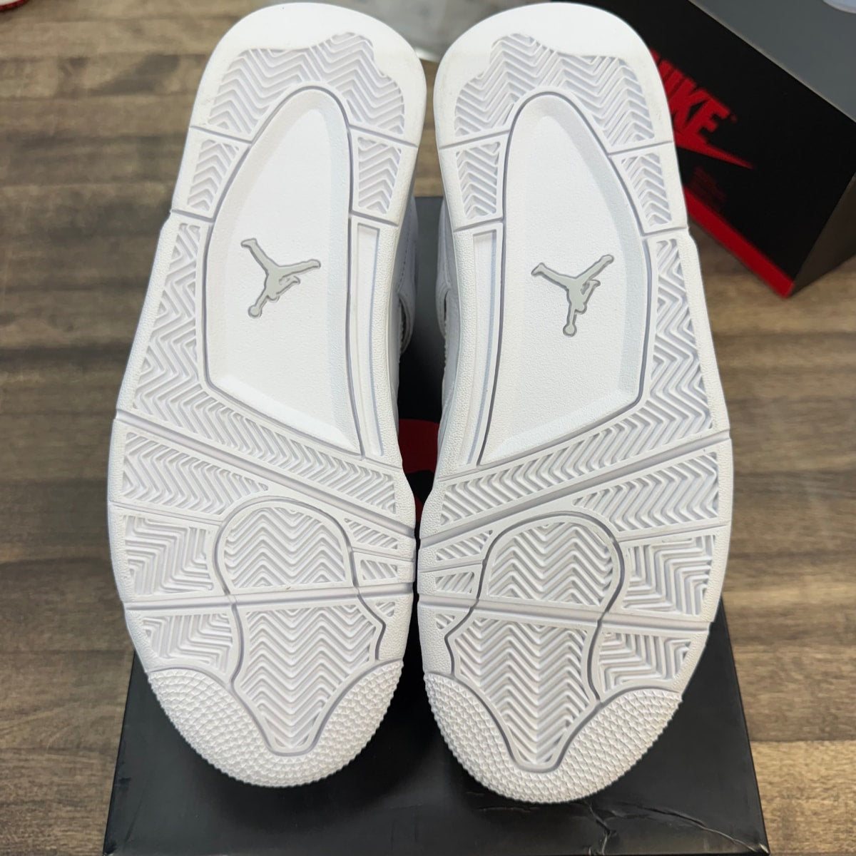 Jordan 4 Retro Pure Money (2017) - Image 4