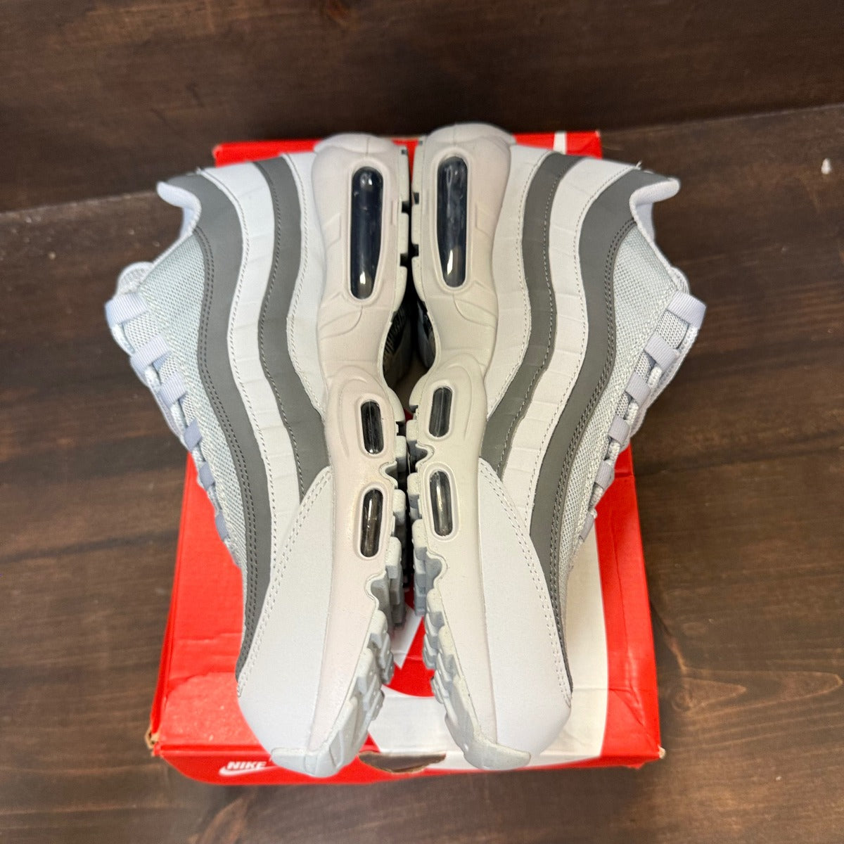 Nike Air Max 95 Greyscale - Image 4