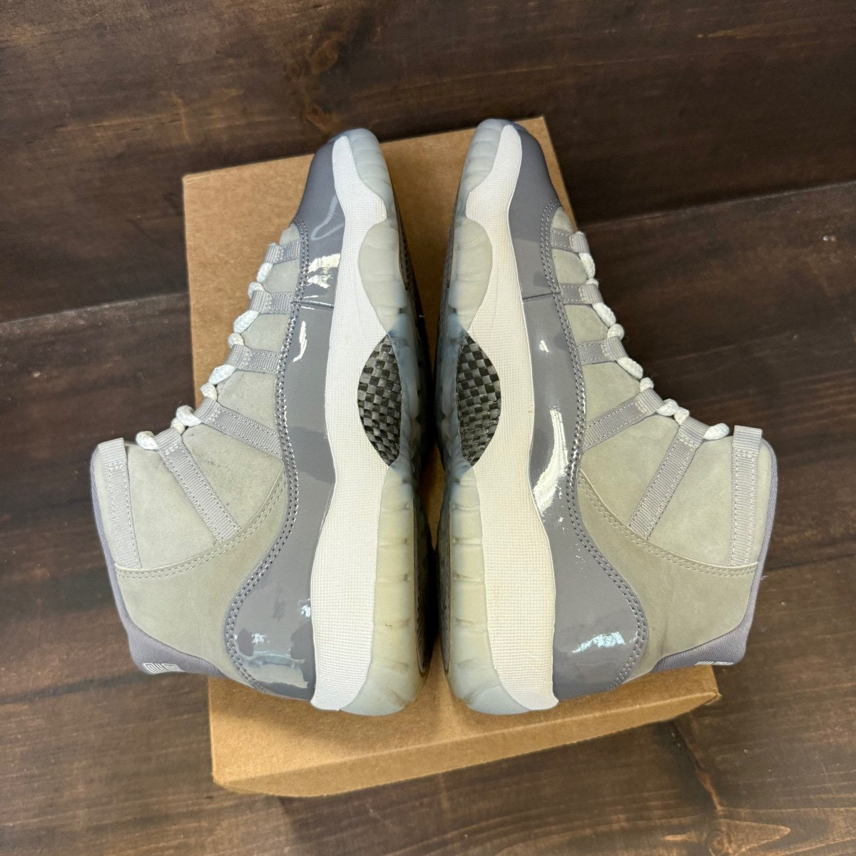 Jordan 11 Retro Cool Grey (2021) Size 11 (Pre-Owned) - Image 4