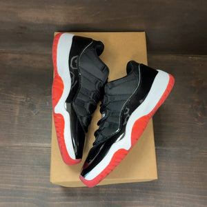 Jordan 11 Retro Low Bred (2025) Size 8.5 (Pre-Owned) - Image 2