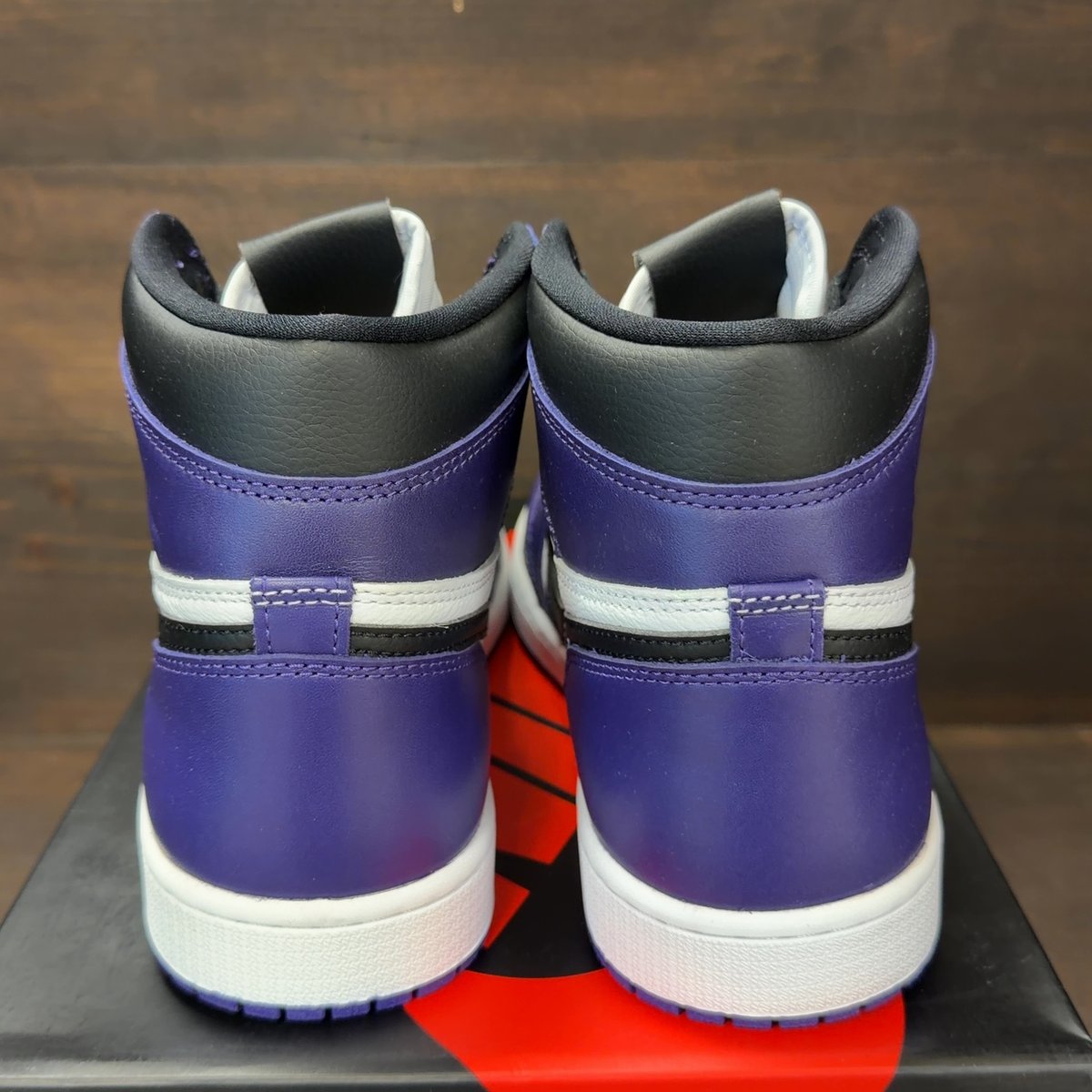 Jordan 1 Retro High Court Purple White Size 10 (Pre-Owned) - aux
