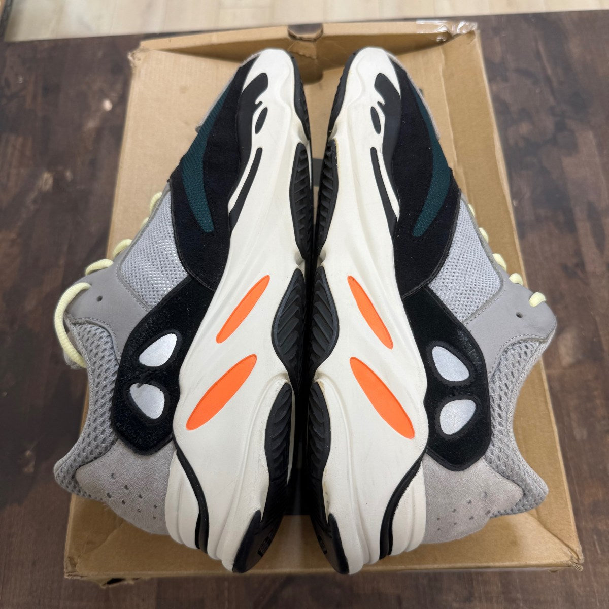 adidas Yeezy Boost 700 Wave Runner - Image 4
