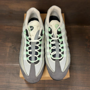 Nike Air Max 95 OG Fresh Mint Size 14 (Pre-Owned) - Image 3