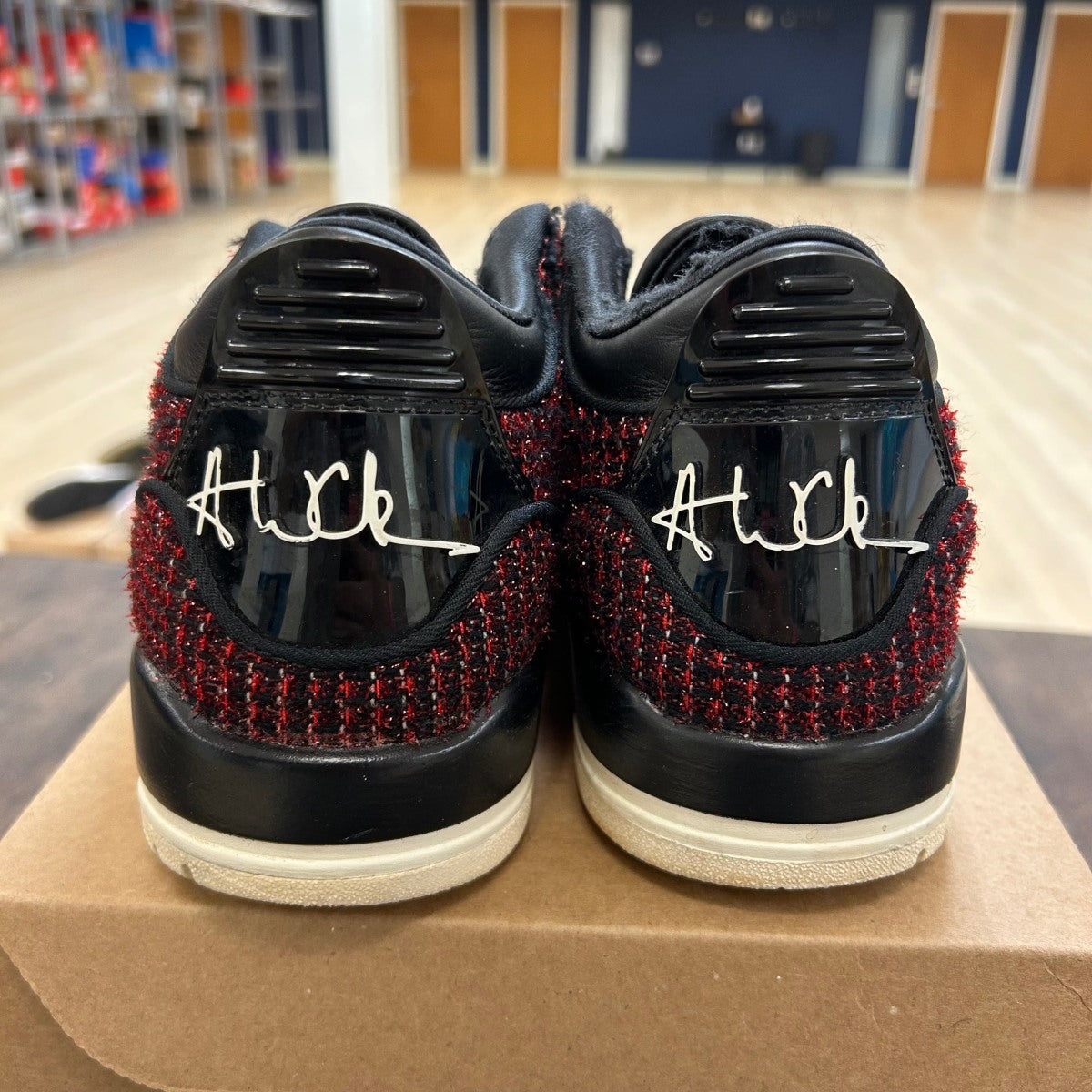 Jordan 3 Retro AWOK Vogue University Red (Women's) Size 9W (Pre-Owned) - Image 4