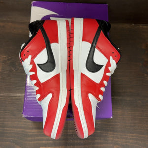 Nike SB Dunk Low Pro J-Pack Chicago - Image 4
