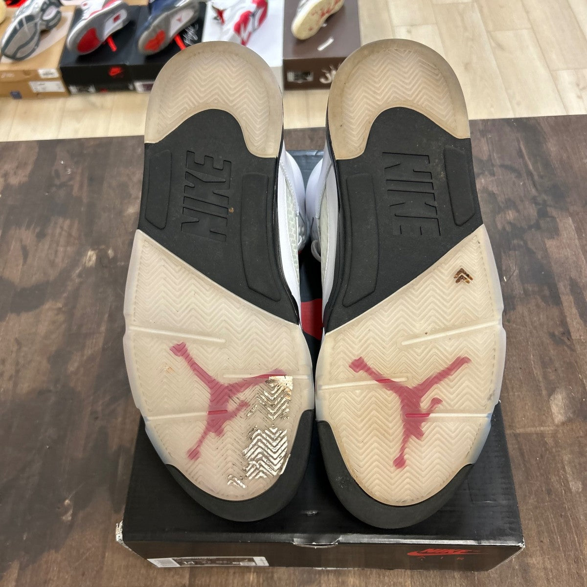 Jordan 5 Retro Fire Red Silver Tongue (2020) - Image 5
