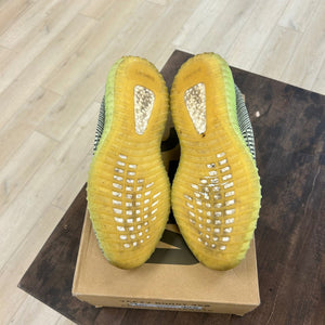 adidas Yeezy Boost 350 V2 Yeezreel (Non-Reflective) Size 10.5 (Pre-Owned) - Image 5