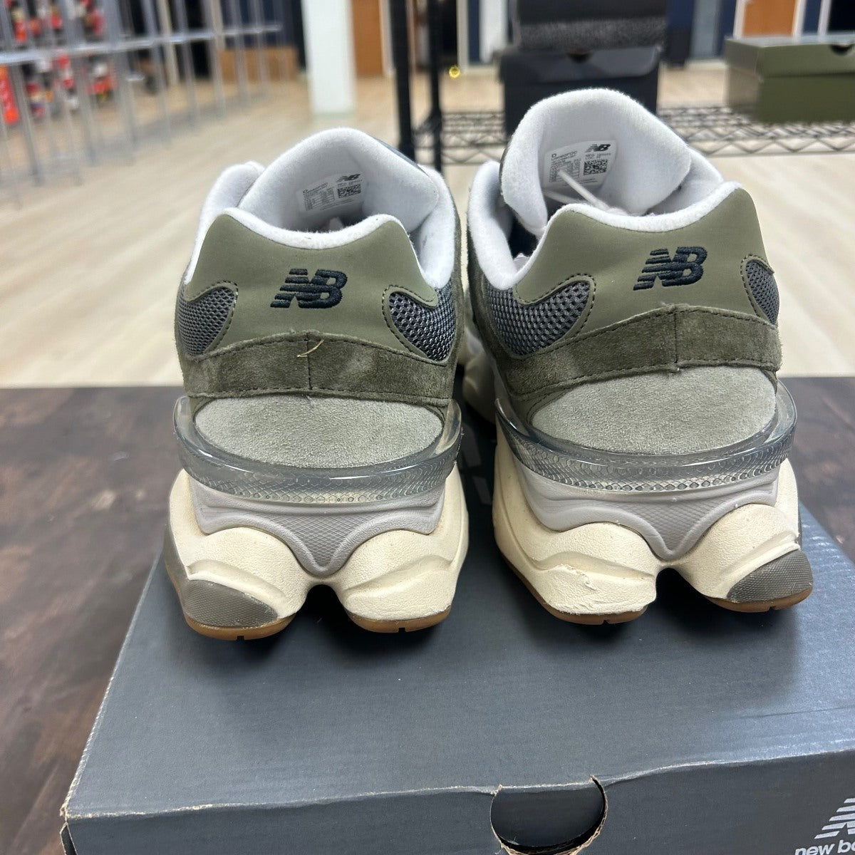 New Balance 9060 Green Grey - Image 4