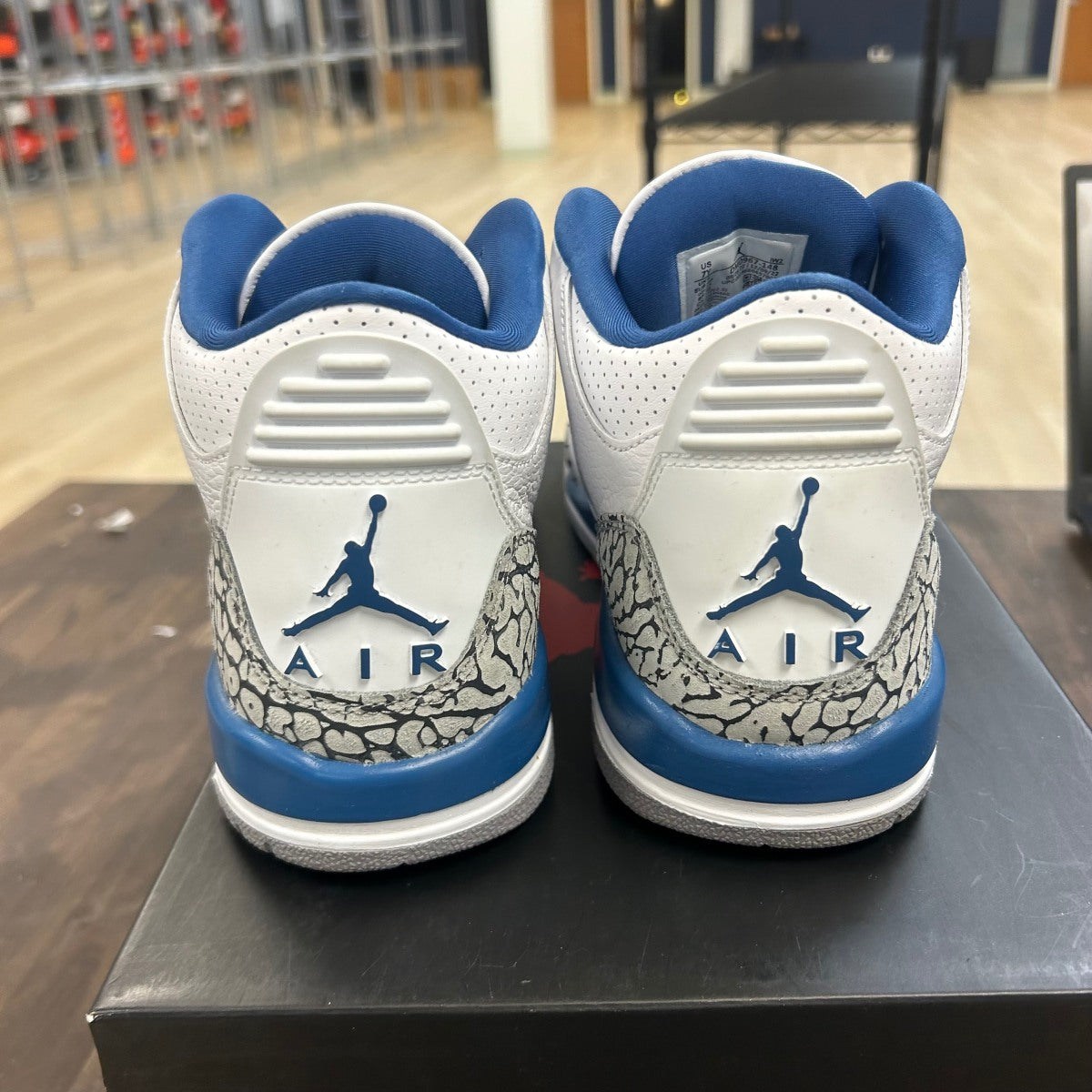 Jordan 3 Retro Wizards (GS) - Image 4