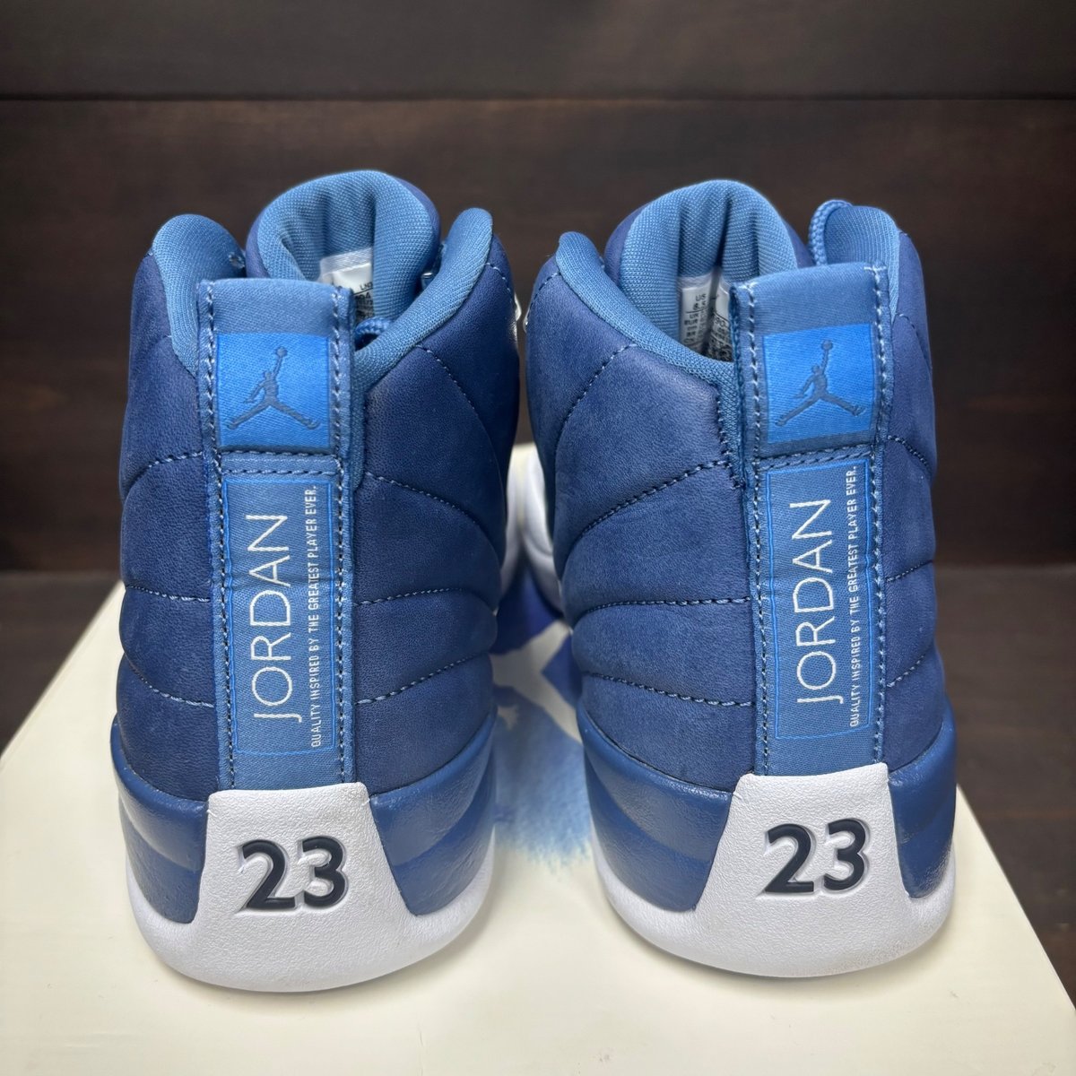 Jordan 12 Retro Indigo Size 8.5 (Pre-Owned) - sole