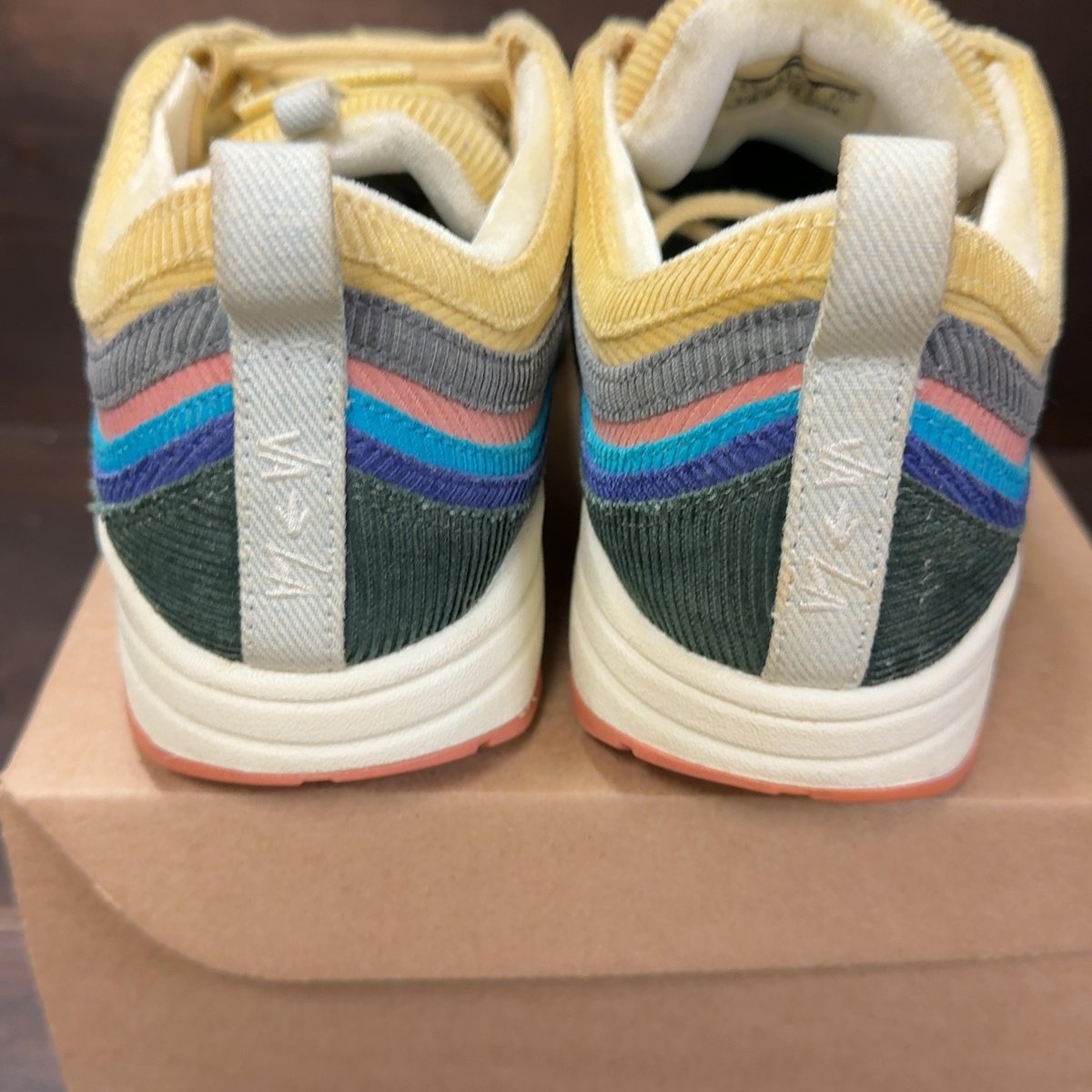 Nike Air Max 1/97 Sean Wotherspoon (Extra Lace Set Only) Size 9.5 (Pre-Owned) - aux