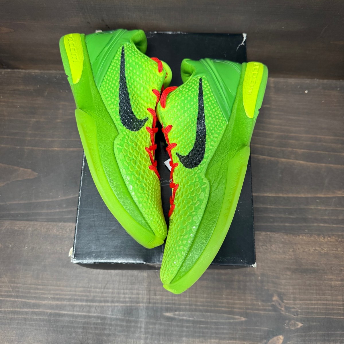 Nike Kobe 6 Protro Grinch (2020) - Image 2