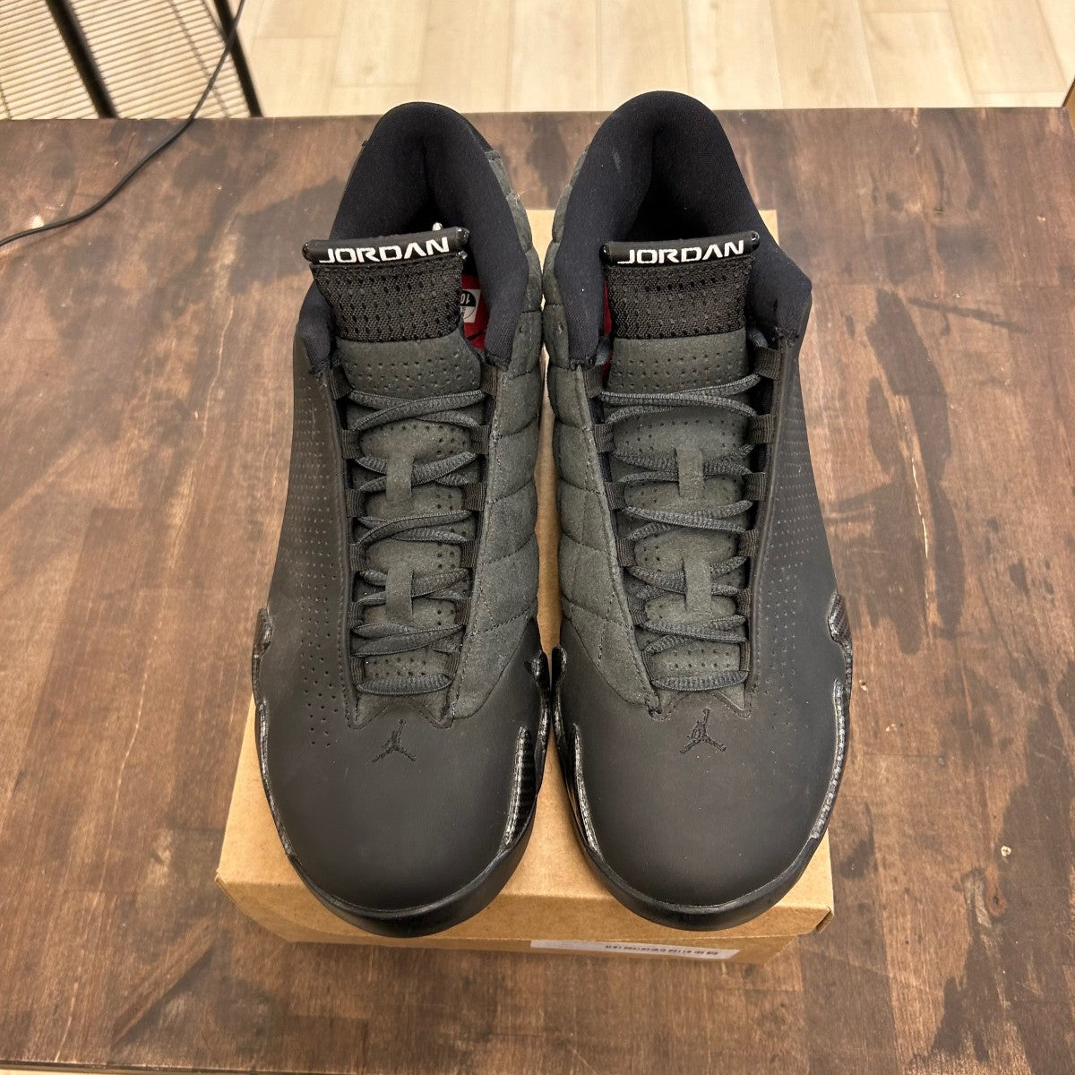 Jordan 14 Retro SE Black Anthracite Size 10.5 (Pre-Owned) - Image 2