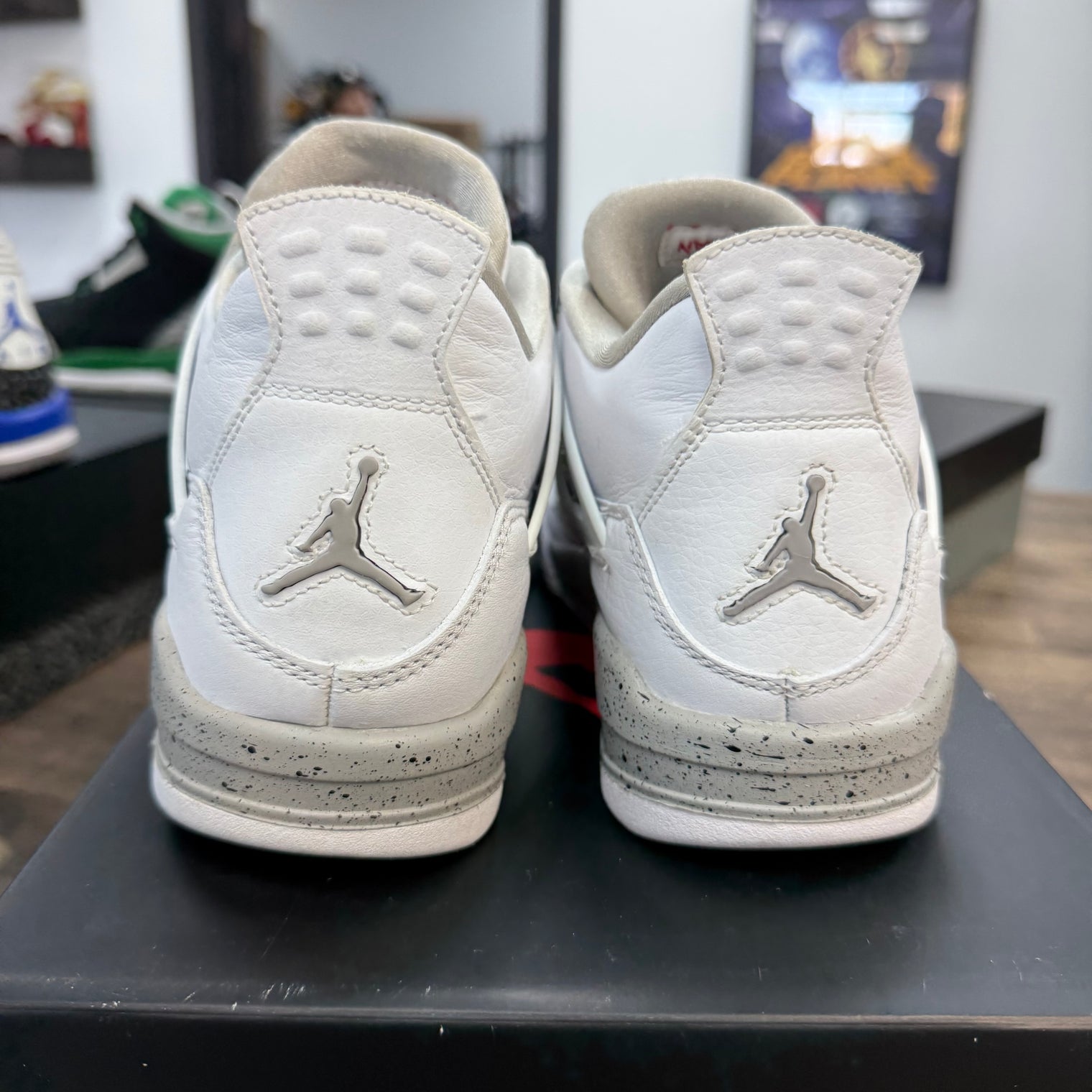 White Oreo Jordan 4 Retro (GS) (USED)