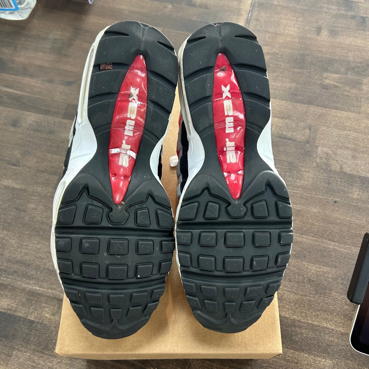 White Varsity Red Particle Grey Air Max 95 (USED,No Box)