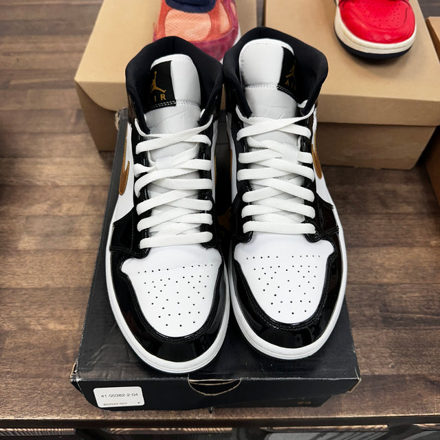 Black Metallic Jordan 1 Mid (USED)
