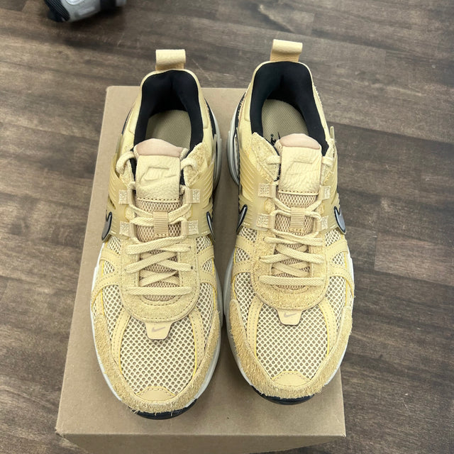 Sesame Nike V2K Run (W) (USED, No Box)