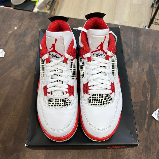 Jordan 4 Retro Fire Red (2020) - Image 2