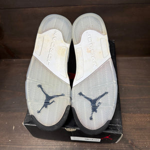 Jordan 5 Retro Metallic White (2015) Size 10.5 (Pre-Owned) - box