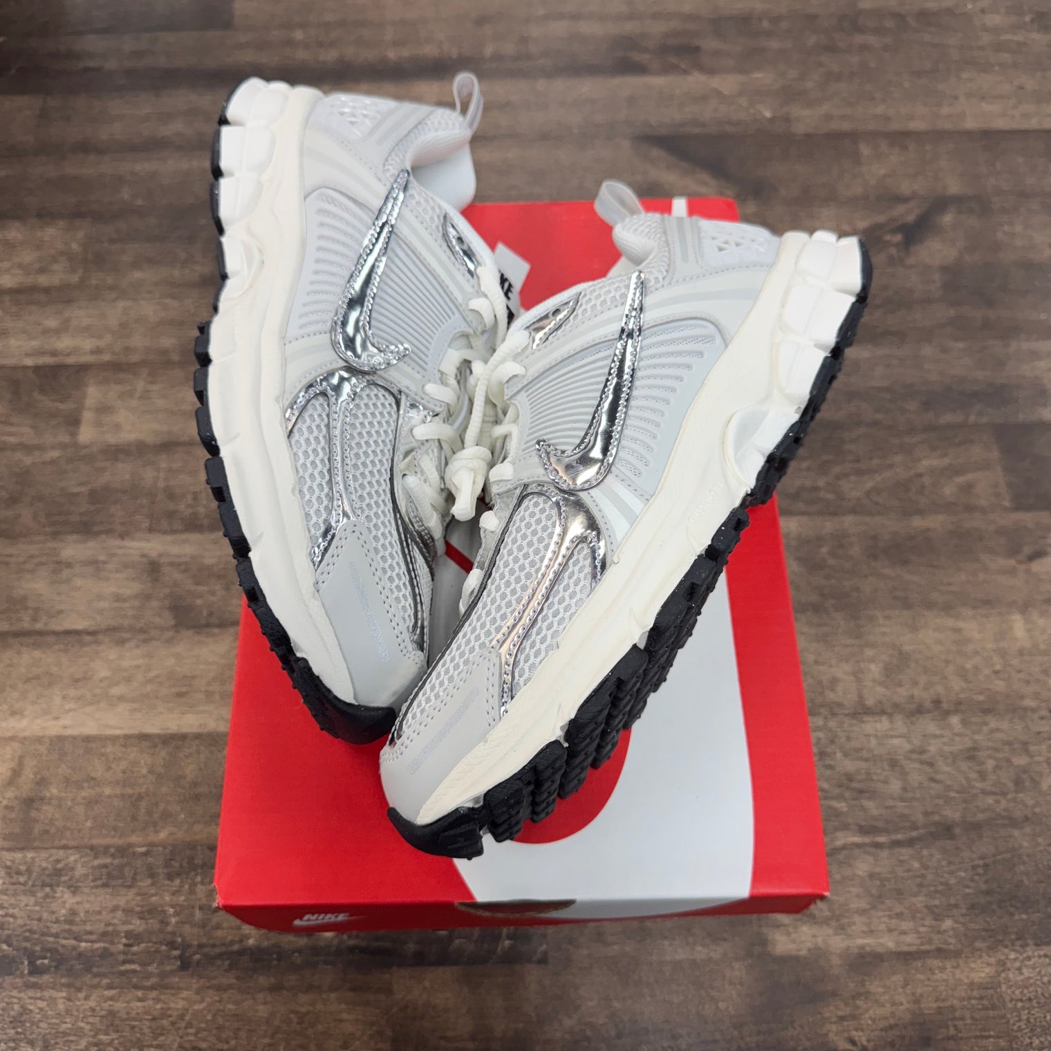 Nike Zoom Vomero 5 Photon Dust Chrome (GS) (Lightly Worn)