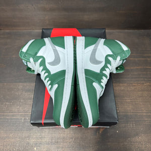 Jordan 1 Retro High OG Gorge Green Size 9 (Pre-Owned) - tag
