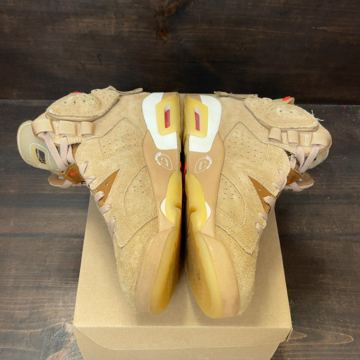 Jordan 6 Retro Travis Scott British Khaki Size 10 (Pre-Owned) - Image 4