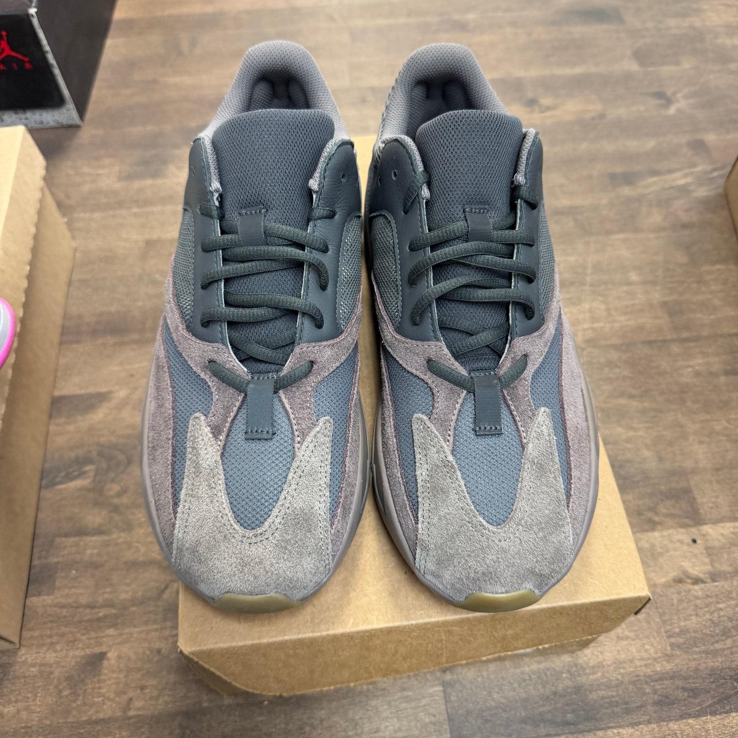 Mauve Yeezy 700 V1 (USED, No Box)