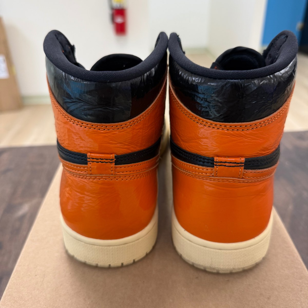 Jordan 1 Retro High Shattered Backboard 3.0 Size 9.5 (Pre-Owned) - Image 6
