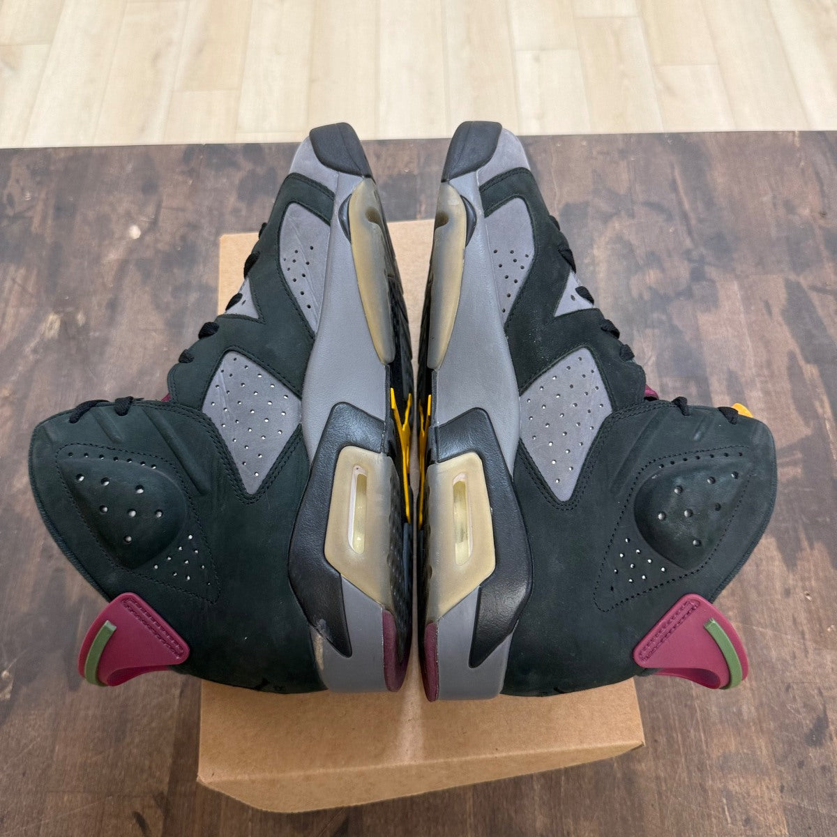 Jordan 6 Retro Bordeaux Size 13 (Pre-Owned) - Image 4