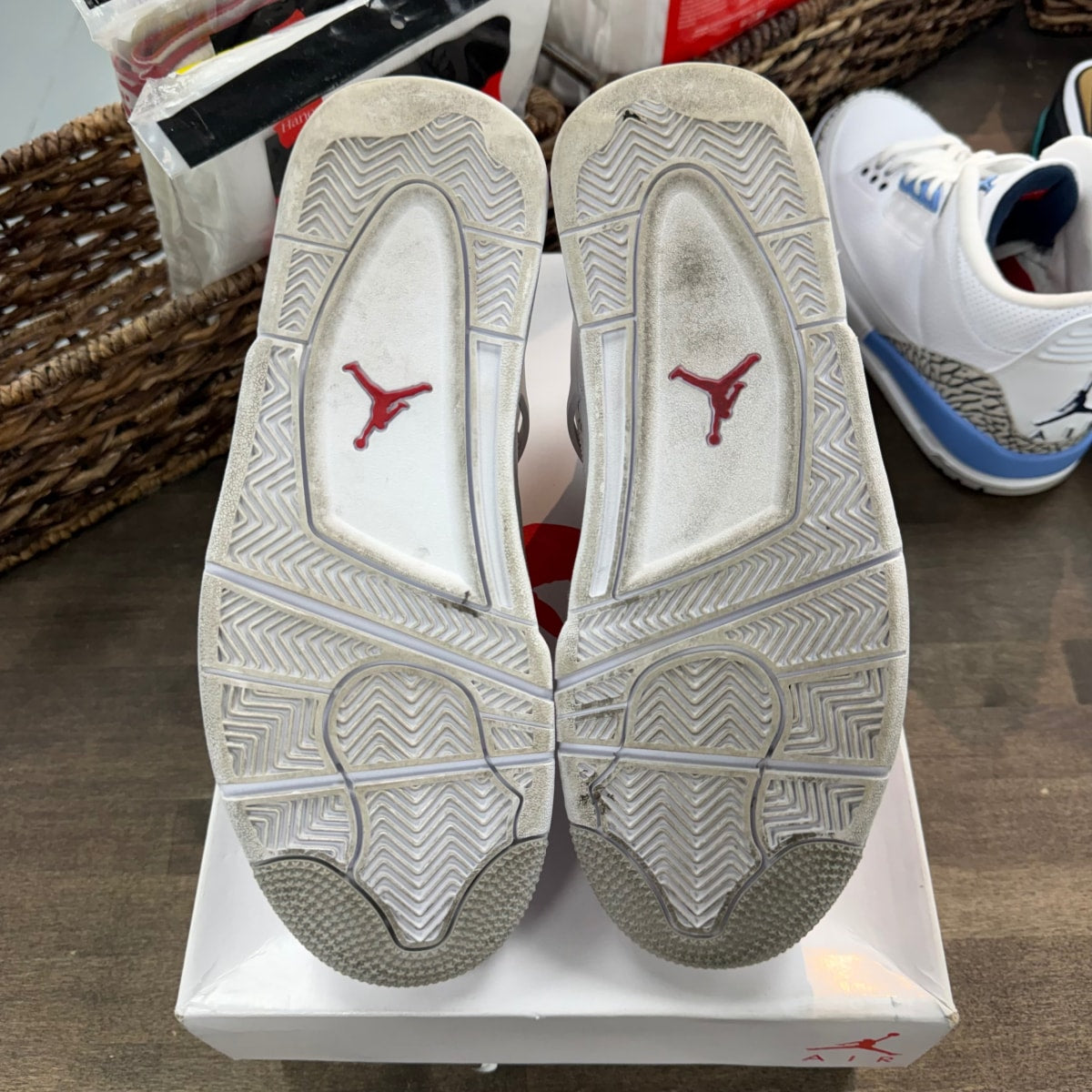 Jordan 4 Retro White Oreo (2021) - Image 5