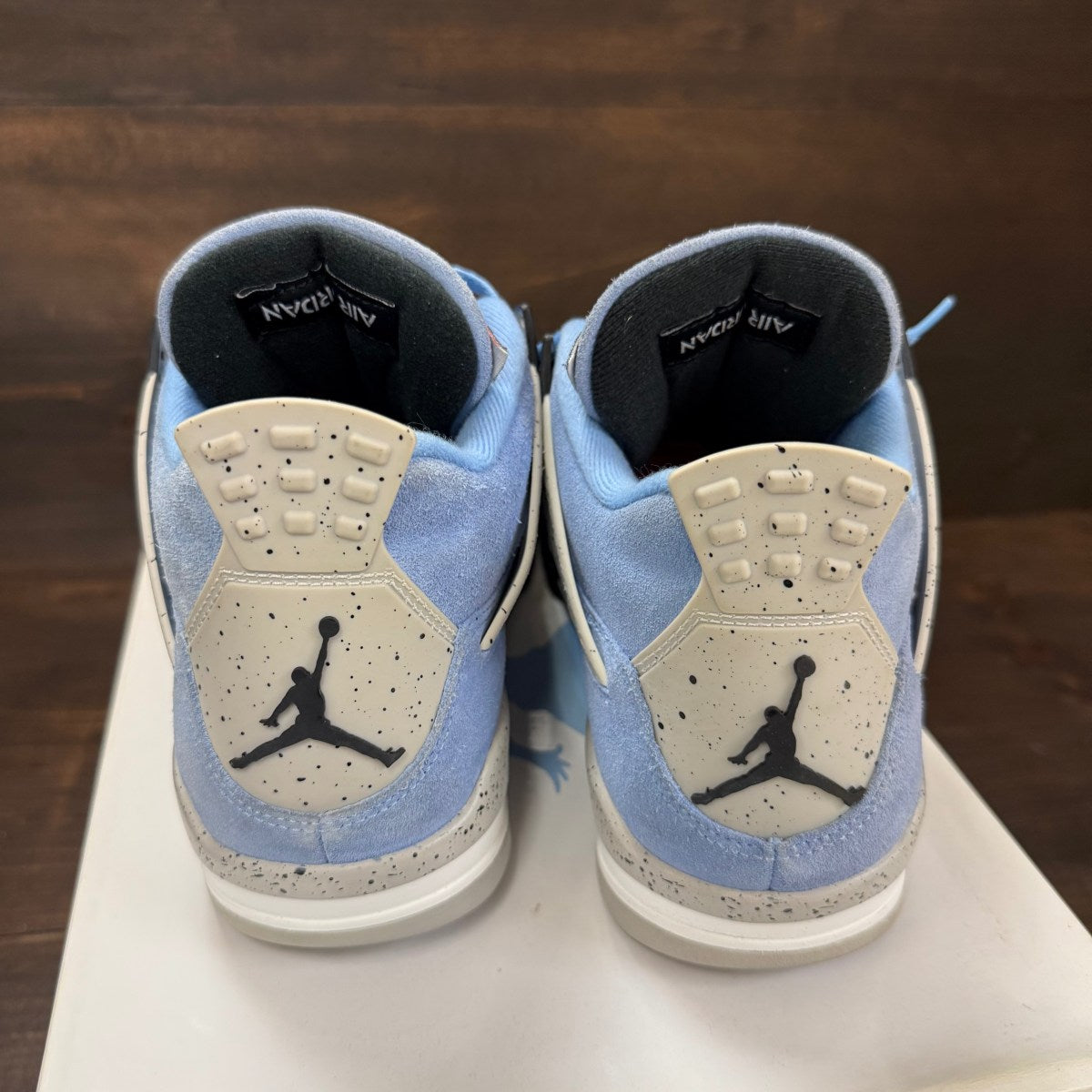 Jordan 4 Retro University Blue - Image 4