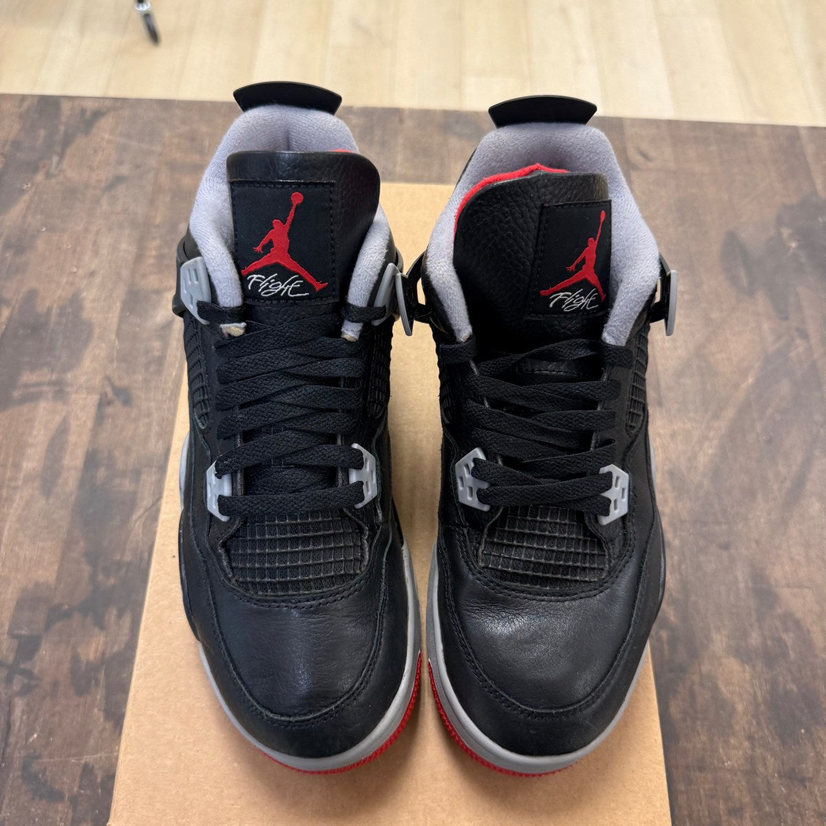 Jordan 4 Retro Bred Reimagined (GS) Size 7Y (Pre-Owned) - Image 2
