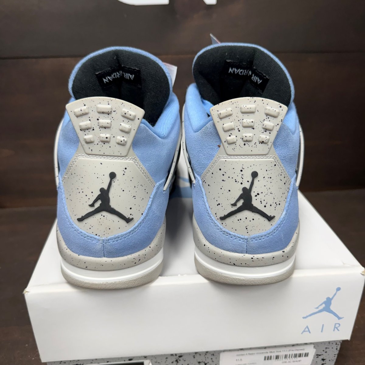 Jordan 4 Retro University Blue Size 11.5 (Pre-Owned) - sole