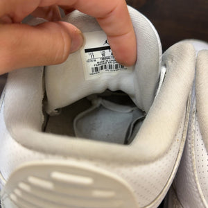 Jordan 3 Retro Pure White (2018) Size 11 (Pre-Owned) - aux