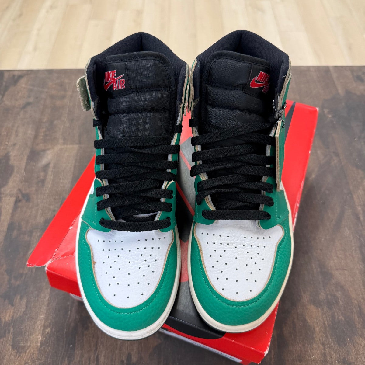 Jordan 1 Retro High Lucky Green (Women's) - Image 2